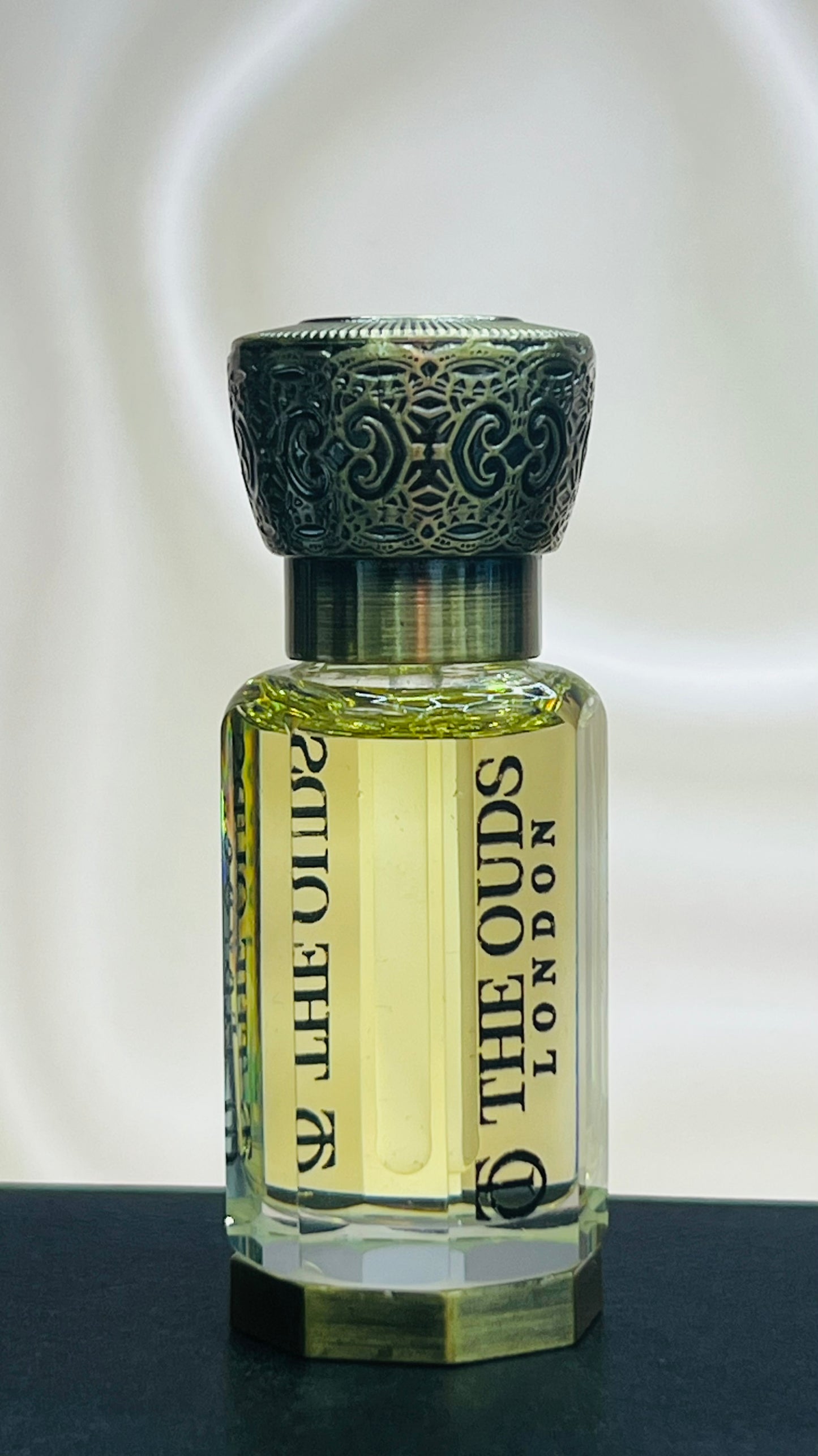 Madawi Perfume Oil For Men & Women | 12 ml | Attar | alcohol-free