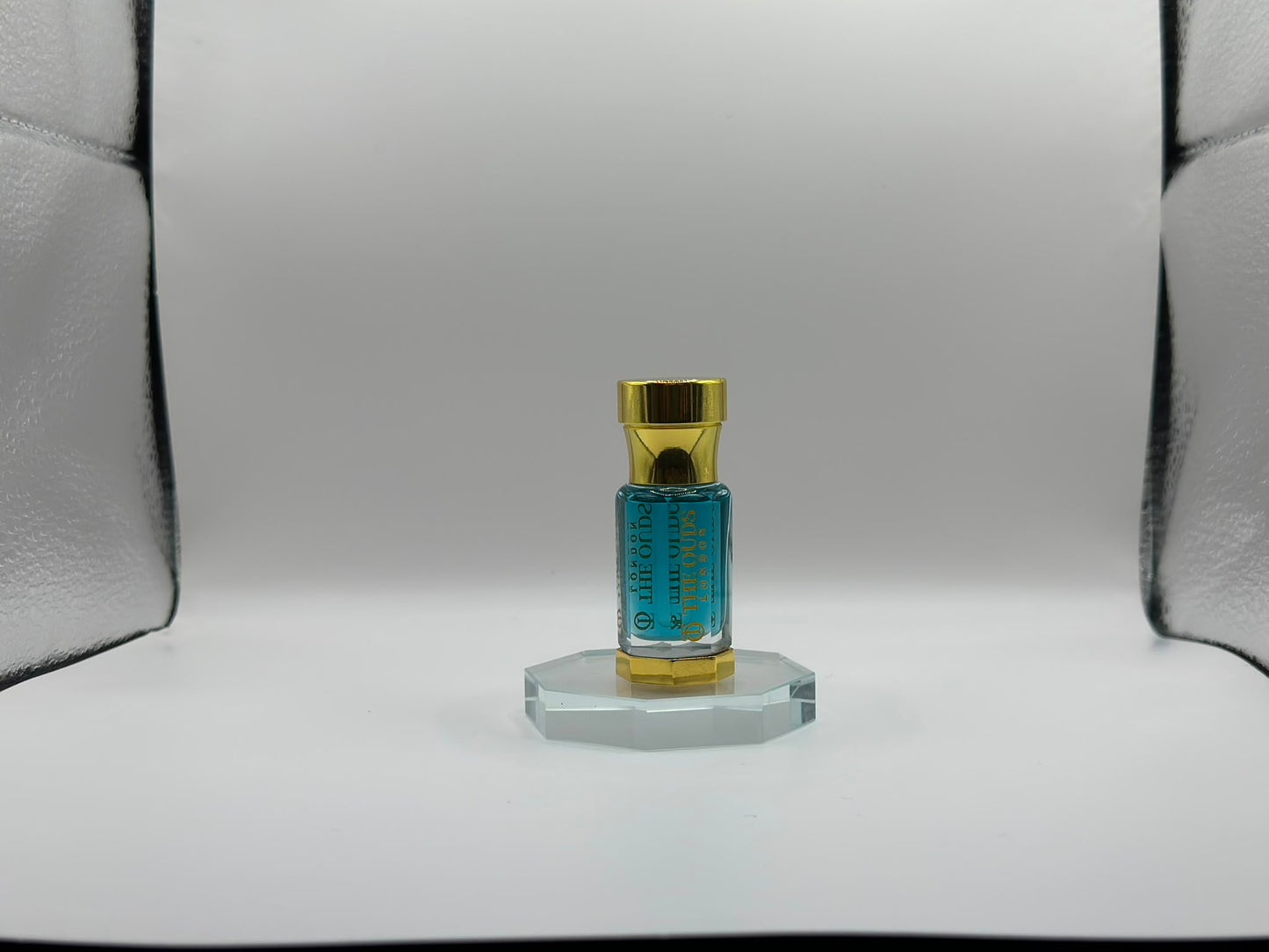 Blue Oud Premium Perfume Oil For Men & Women | 6 ml | Attar | Alcohol-Free