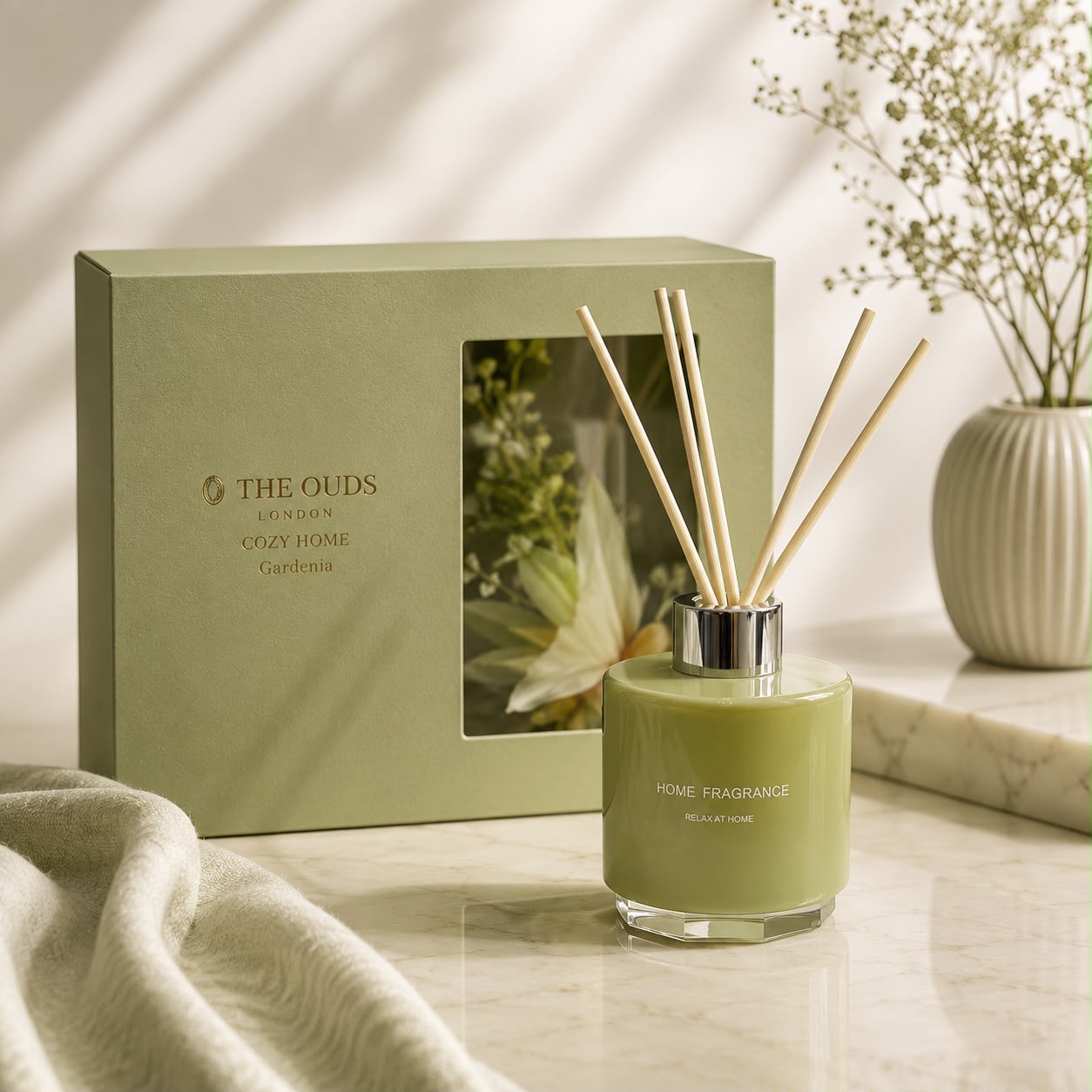Gardenia Luxury Home Diffuser Set with Flower Bouquet