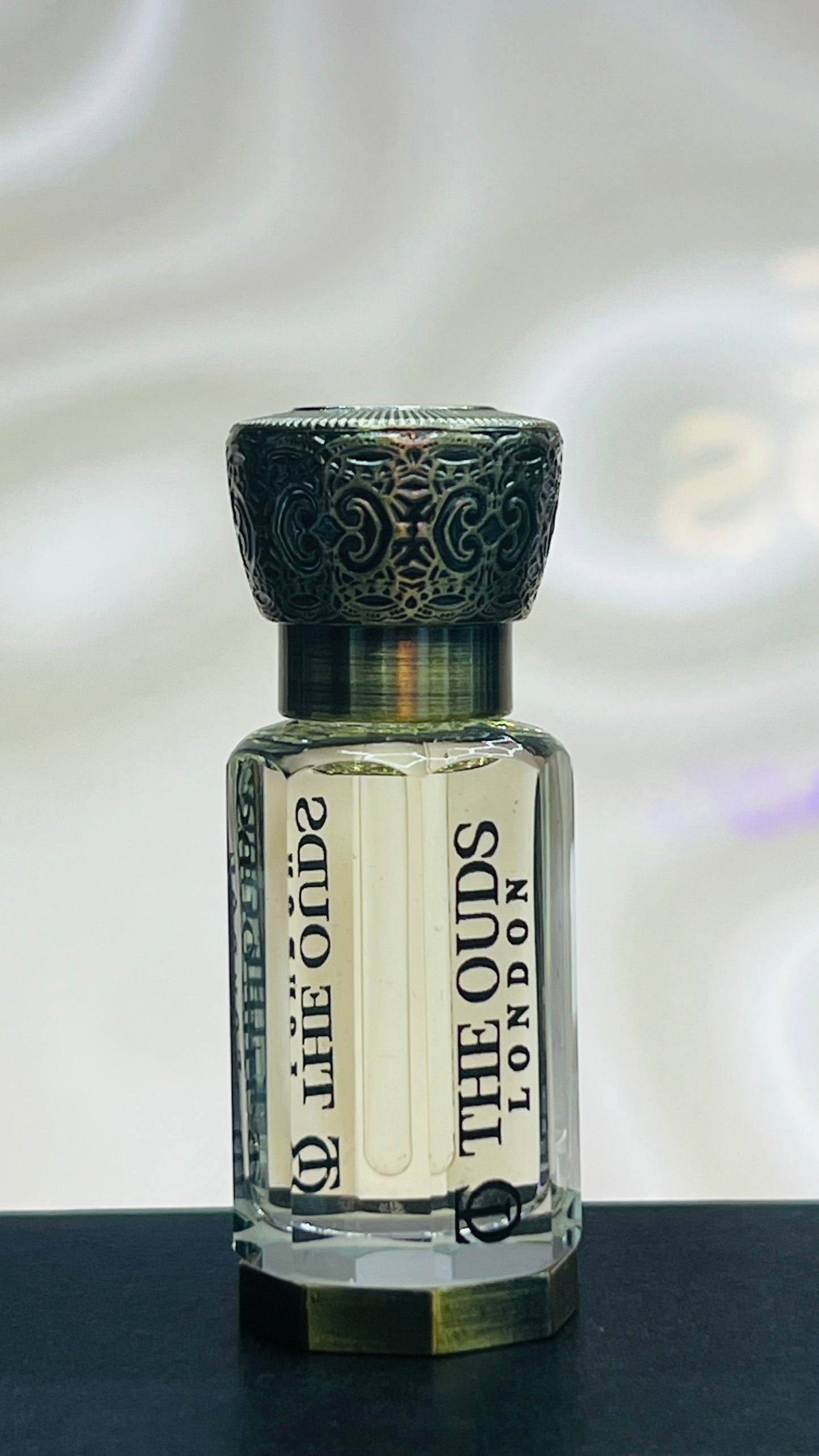 White Oudh Oil For Men & Women | 12 ml | Attar | alcohol-free